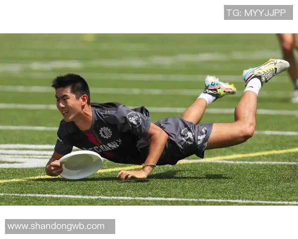 王静专访：从飞盘新手到顶尖选手的成长与挑战回顾