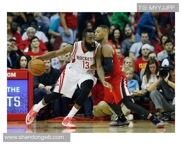 火箭与开拓者激战最后时刻精彩回顾与关键时刻分析