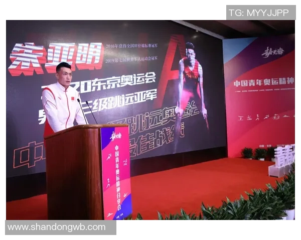 北京足球队的成长历程与奋斗精神的真实记录与反思